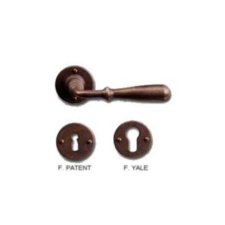 MANIGLIA PER PORTA 09 001 PATENT